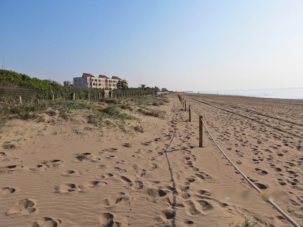 Gava Beach 1St Line 外观 照片